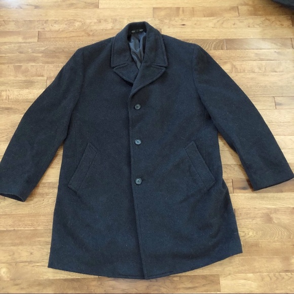 Mens gray winter overcoat size 46 - Picture 1 of 8
